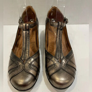 Cobb Hill By New Balance Metallic Bronze T-strap Leather Shoes Size 9 1/2 M